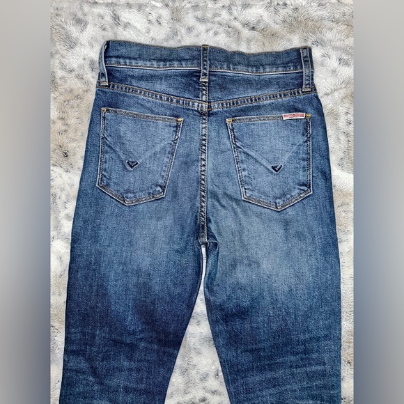 🆕 2/$100 NWOT Hudson Jeans | High Rise Distressed Flare - Picture 10 of 16